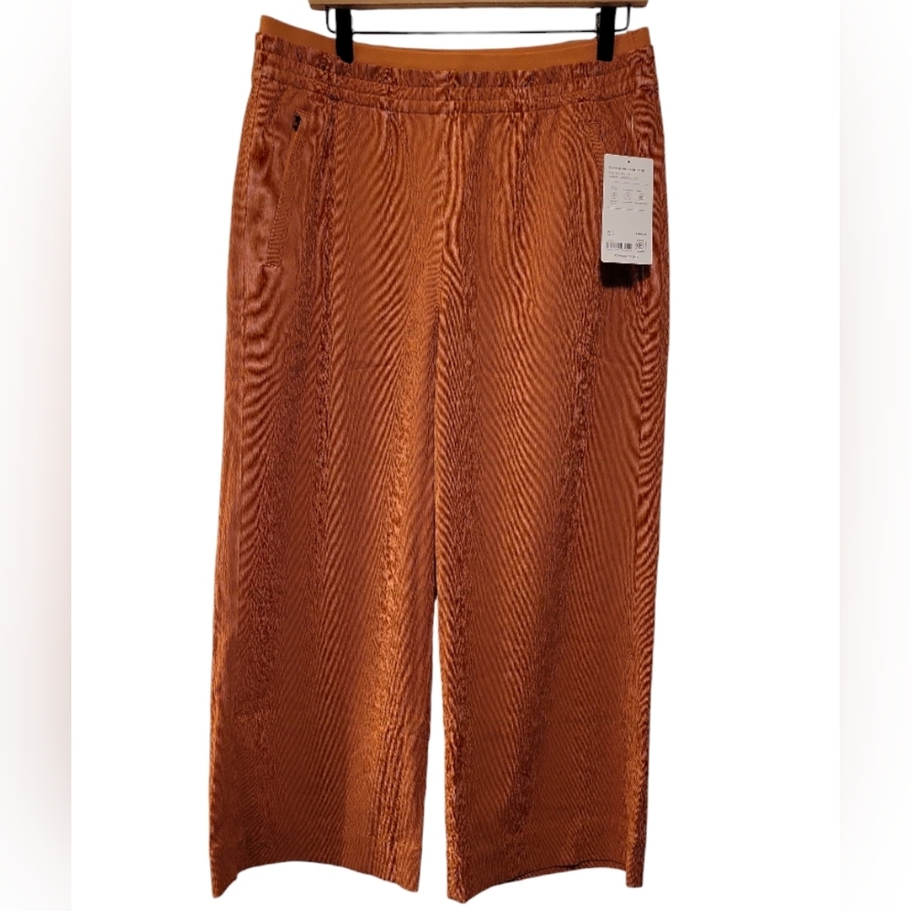Athleta, NWT, Echo Wide Crop Pant, Rust Color, Elastic Waist, Women's sz 12, Zi